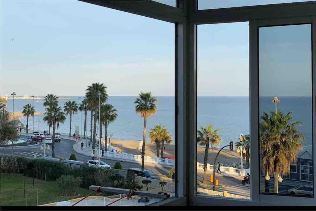Apartment First Line Of The Sea Benalmadena Luaran gambar